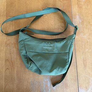Lululemon Sling Crossbody Bag 2L - Green